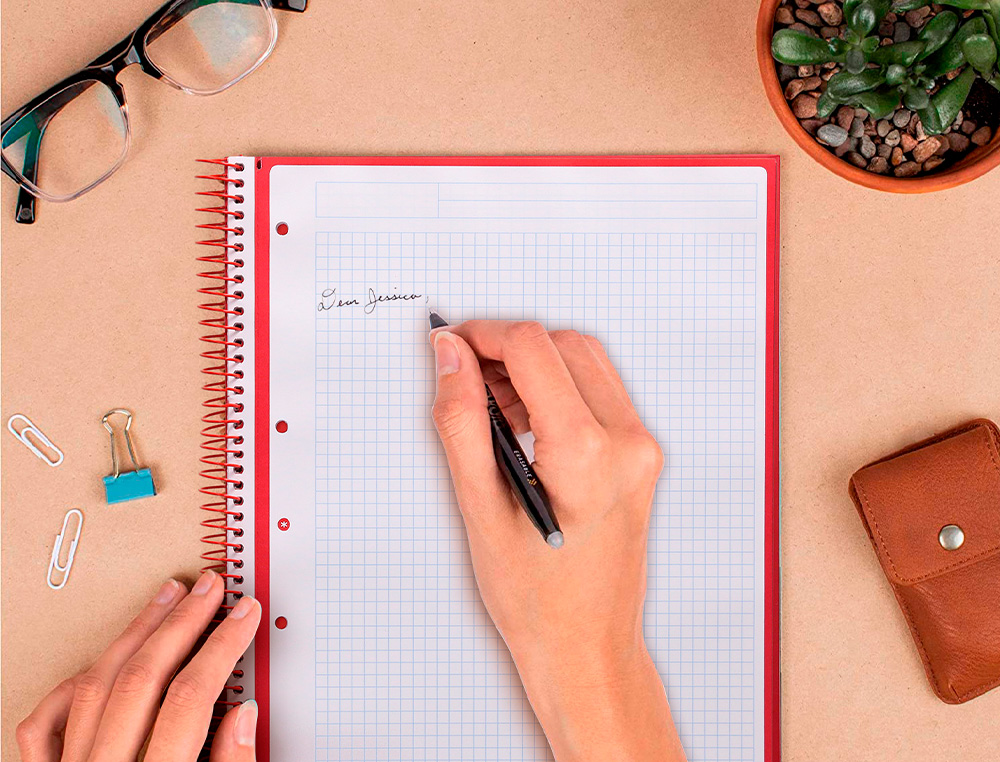 CUADERNO ESPIRAL A4 MICRO ANTARTIK TAPA FORRADA 80H 90 GR CUADRO 5MM 1 BANDA 4 TALADROS TURQUESA